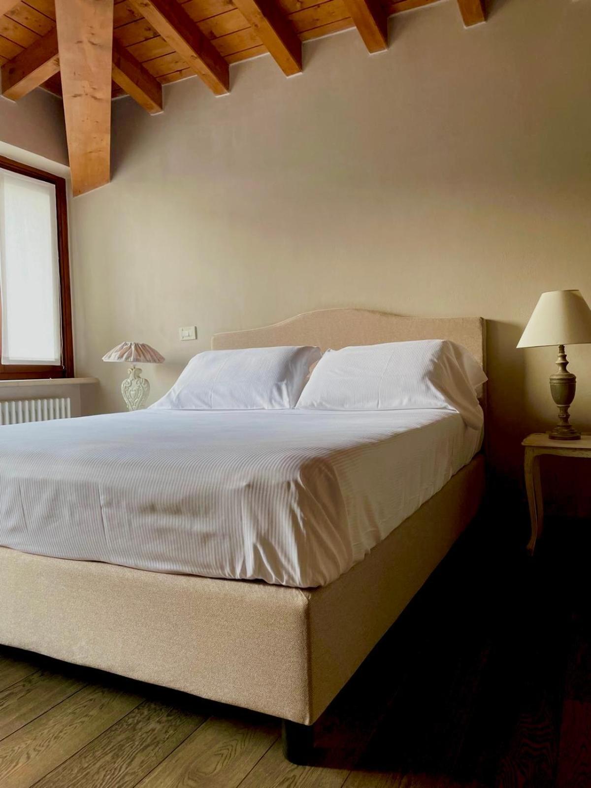コステロマーノ Ca' Malfer Bed & Breakfast エクステリア 写真